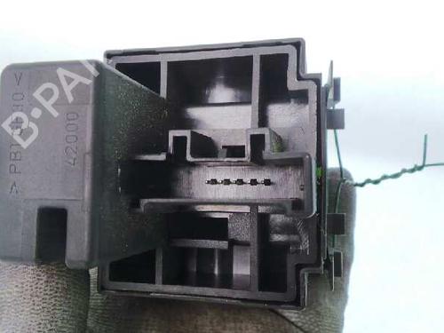 Switch RENAULT LAGUNA III (BT0/1) 2.0 dCi (BT01, BT08, BT09, BT0E, BT0K, BT12, BT1C, BT1D,... | BP3239919I30 