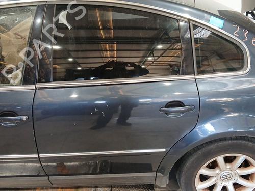 Dør venstre bagtil Dør venstre bagtil VW PASSAT B5.5 (3B3) 1.9 TDI (101 hp) 34158107 34158107