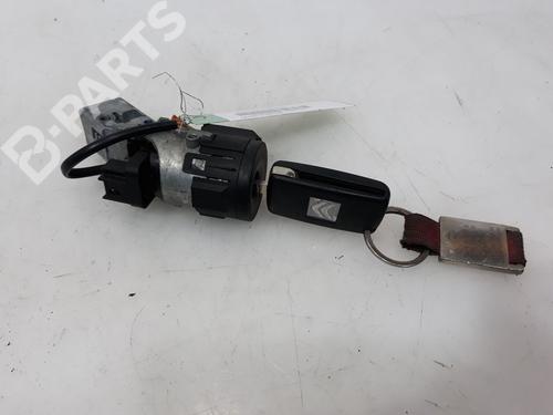 Used Ignition barrel Ignition barrel CITROËN BERLINGO Box Body/MPV (B9) 1.6 (90 hp) 10261936 10261936
