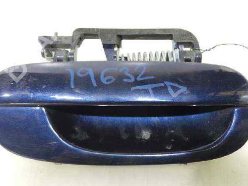 Used Rear right exterior door handle Rear right exterior door handle PEUGEOT 607 (9D, 9U) 2.2 HDi (133 hp) 4569413 4569413