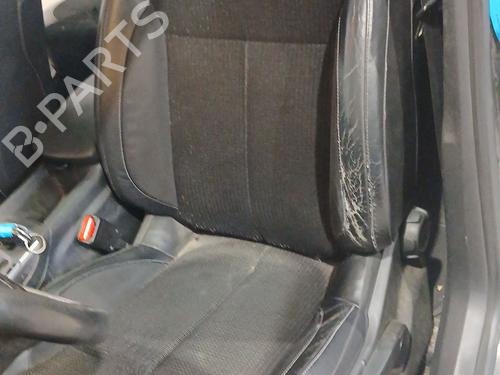 Used Left front seat Left front seat 39559906 39559906