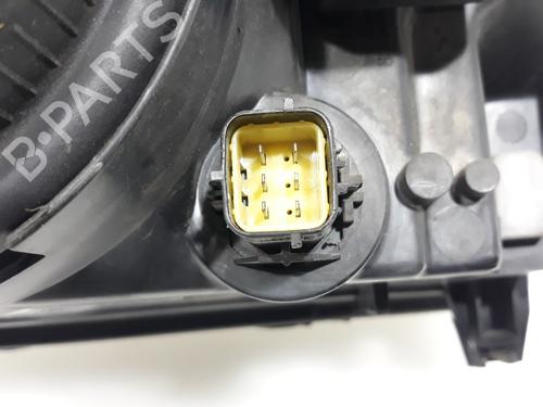 Left headlight LAND ROVER FREELANDER I (L314) 2.0 Td4 4x4 | BP19181495C28 
