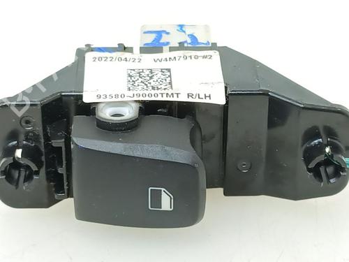 Left rear window switch HYUNDAI KONA (OS, OSE, OSI) 1.0 T-GDi | BP29808571I29