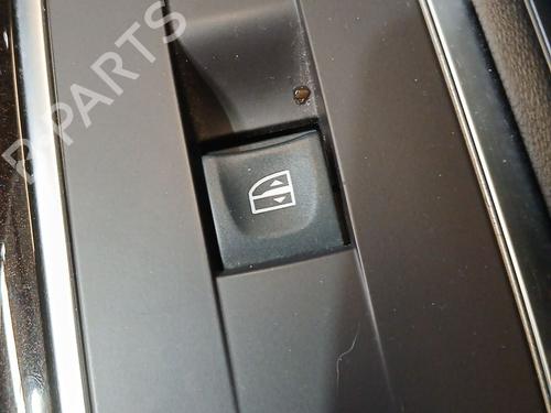 Used Right front window switch Right front window switch 38952699 38952699