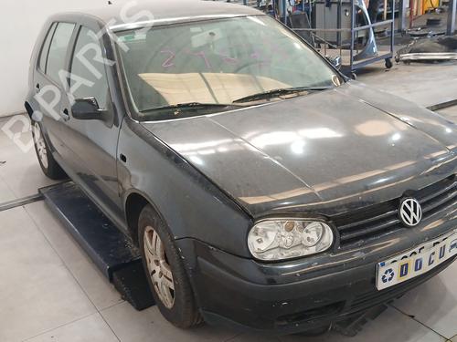 Brugte VW GOLF IV (1J1) 1.6 16V 4934125
