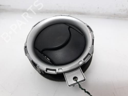 Used Air vent NISSAN NOTE (E12) 1.2 (80 hp) 12108917
