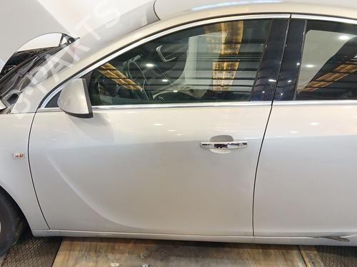 Used Left front door Left front door 38013165 38013165