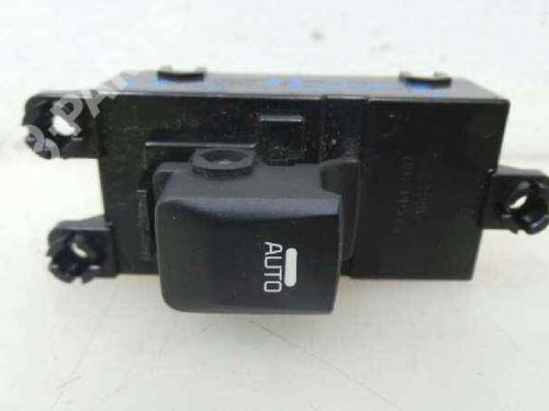 Used Right front window switch Right front window switch KIA CEE'D (JD) 1.6 GDI (135 hp) 5649815 5649815