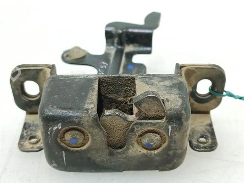 tailgate-lock-nissan-terrano-i-wd21-1986-1987-1988-1989-1990-1991-1992-1993-1994-1995-1996-27833519 main image