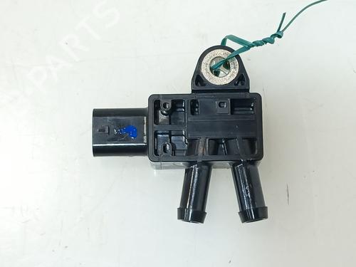 Used Electronic sensor MERCEDES-BENZ C-CLASS (W205) C 220 BlueTEC / d (205.002, 205.004) (170 hp) 30297511