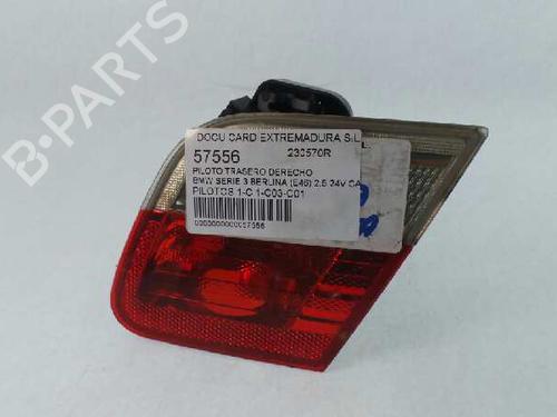 Used Right taillight BMW 3 (E46) [1997-2005]  1672040