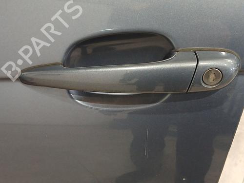 Poignée extérieure avant gauche Poignée extérieure avant gauche BMW 3 (E46) 320 i (170 hp) 36554577 36554577