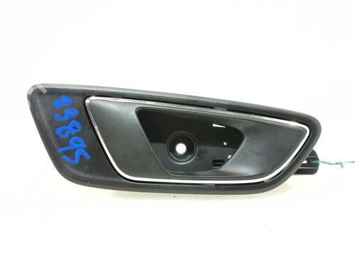 Used Front right interior door handle SEAT LEON (5F1) 1.5 TGi (131 hp) 31921078