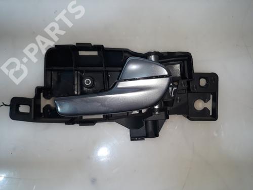 Used Rear right interior door handle Rear right interior door handle FORD MONDEO IV Saloon (BA7) 2.0 TDCi (140 hp) 9226667 9226667