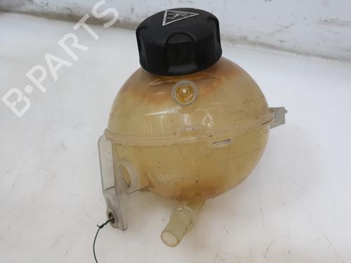 Used Expansion tank PEUGEOT 5008 (0U_, 0E_) 1.6 HDi (112 hp) 13553125