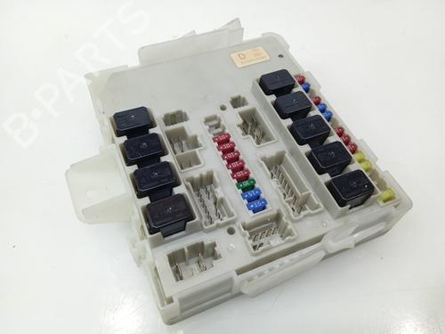 Used Fuse box NISSAN PATHFINDER III (R51) 2.5 dCi (174 hp) 20852613