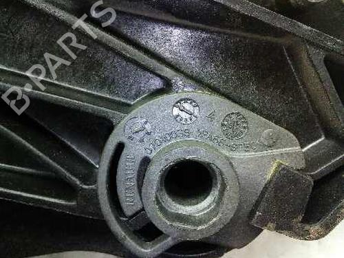 Clutch pedal RENAULT LAGUNA III (BT0/1) 2.0 dCi (BT01, BT08, BT09, BT0E, BT0K, BT12, BT1C, BT1D,... | BP8776137I13 