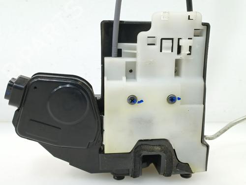 Front right lock KIA SPORTAGE II (JE_, KM_) 2.0 i 16V | BP24622273C97