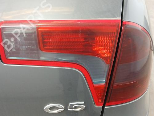 Højre baklys, luke CITROËN C5 II (RC_) 1.6 HDi (RC8HZB) (109 hp) 30872969