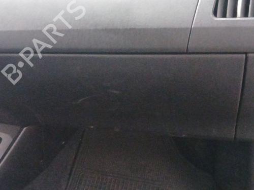 Guantera TOYOTA PRIUS (_W3_) 1.8 Hybrid (ZVW3_) (99 hp) 30873292