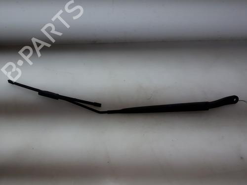 Used Front windshield wiper arm RENAULT MEGANE III Hatchback (BZ0/1_, B3_) 1.9 dCi (BZ0N, BZ0J) (131 hp) 9294346