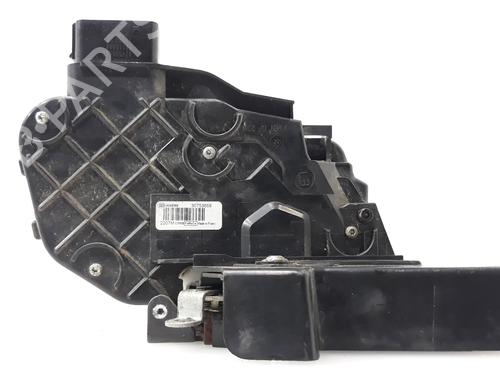 Front left lock VOLVO V50 (545) 2.0 D | BP17946880C98 