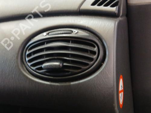 Used Air vent FORD FOCUS I (DAW, DBW) [1998-2009]  27833589