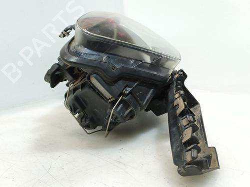 Right headlight VW POLO V (6R1, 6C1) 1.2 TDI | BP31824780C29 