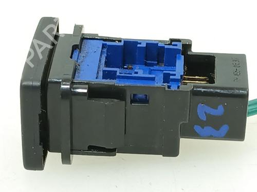 Switch TOYOTA HILUX VIII Pickup (_N1_)  | BP29808575I30