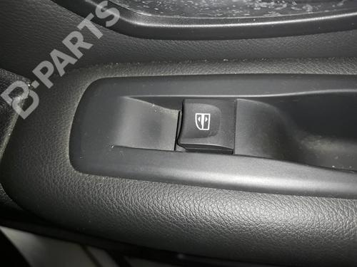 Used Right rear window switch Right rear window switch RENAULT LAGUNA III (BT0/1) 2.0 dCi (BT07, BT0J, BT14, BT1A, BT1S) (131 hp) 7797292 7797292