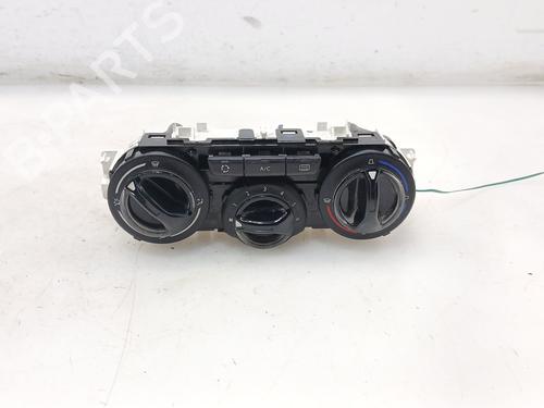 Used Climate control Climate control 37602504 37602504