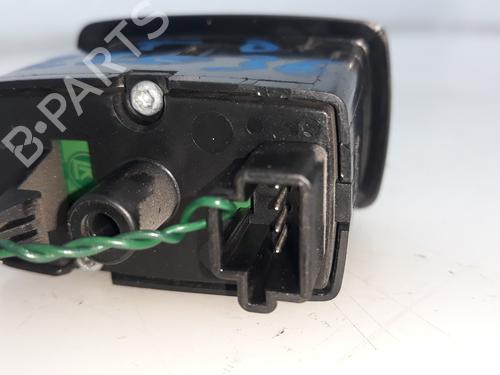Right rear window switch MERCEDES-BENZ A-CLASS (W169) A 180 CDI (169.007, 169.307) | BP16635440I28 