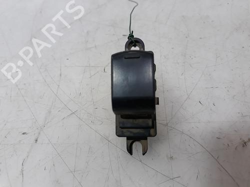 Used Right rear window switch NISSAN X-TRAIL II (T31) 2.0 dCi 4x4 (150 hp) 12109855