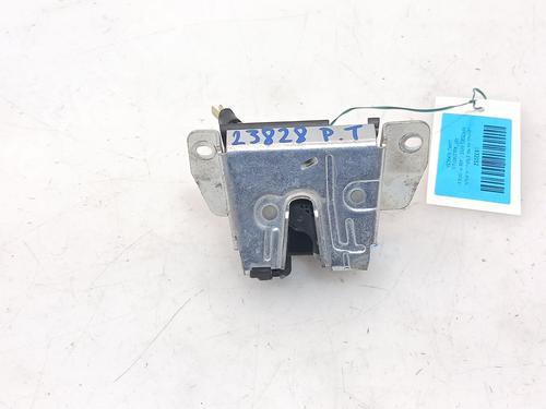 Used Tailgate lock Tailgate lock MERCEDES-BENZ M-CLASS (W163) ML 400 CDI (163.128) (250 hp) 36501401 36501401
