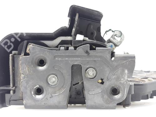 Used Front right lock VOLVO V50 (545) 2.0 D (136 hp) 17919523