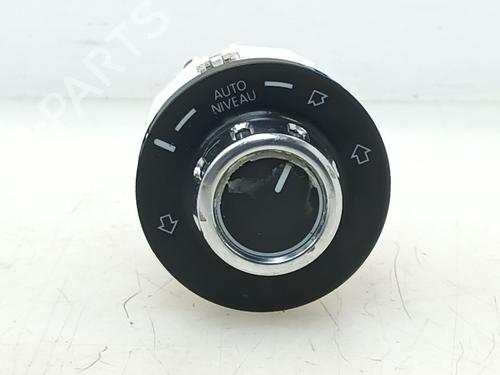 Used Switch VW TOUAREG (7P5, 7P6) 4.2 V8 TDI (340 hp) 31628818