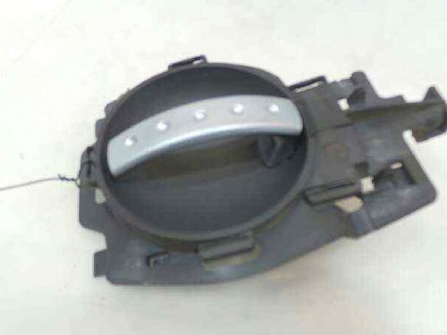 Used Front left interior door handle Front left interior door handle CITROËN C3 I (FC_, FN_) 1.4 HDi (68 hp) 6940757 6940757