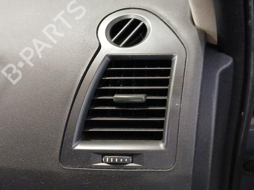 Used Air vent Air vent RENAULT MEGANE II (BM0/1_, CM0/1_) 1.6 16V (BM0C, CM0C) (113 hp) 32686847 32686847