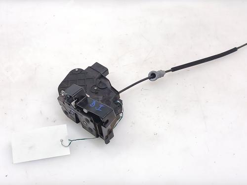 Used Front left lock Front left lock VOLVO V50 (545) 2.0 D (136 hp) 33240411 33240411