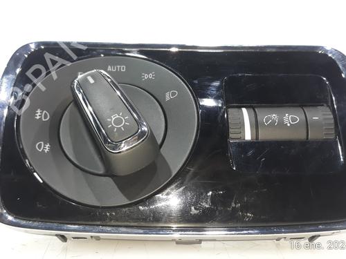 Used Headlight switch SKODA SUPERB II Estate (3T5) 2.0 TDI 16V (140 hp) 16519544