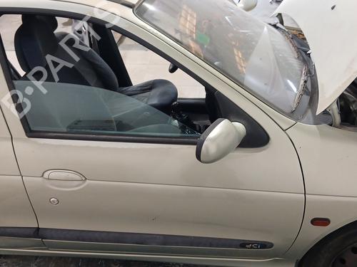 Used Right front door RENAULT MEGANE I (BA0/1_) 1.9 dCi (BA05, BA1F) (102 hp) 29827176