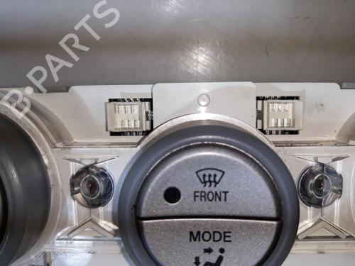 Climate control MAZDA 6 Station Wagon (GY) 2.0 (GYEW) | BP8389733I5 