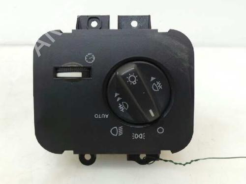 Used Headlight switch Headlight switch LAND ROVER RANGE ROVER SPORT I (L320) 2.7 D 4x4 (190 hp) 3672130 3672130