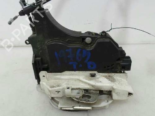 Used Rear right lock MITSUBISHI GRANDIS (NA_W) 2.0 DI-D (NA8W) (136 hp) 4667832
