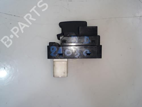 Right front window switch HYUNDAI COUPE II (GK) 1.6 16V | BP8394378I26 