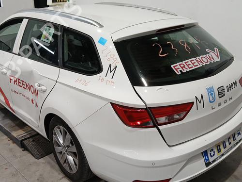 Right tailgate light SEAT LEON (5F1) 1.5 TGi | BP31832150C80