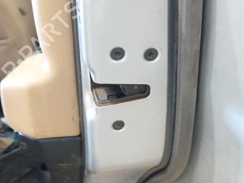 Rear right lock LAND ROVER DISCOVERY III (L319) 2.7 TD 4x4 LR091360 | LR091360