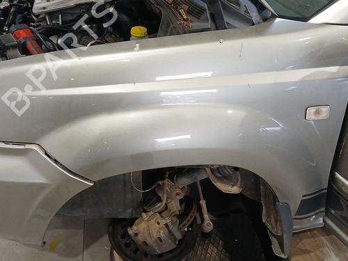 Używane Błotnik przedni lewy NISSAN X-TRAIL I (T30) 2.2 dCi 4x4 (136 hp) 28294071