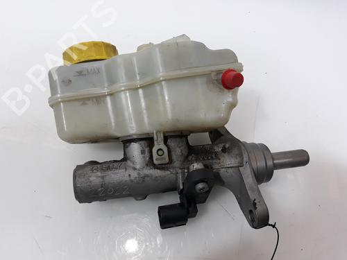 Used Brake master cylinder SEAT IBIZA IV ST (6J8, 6P8) 1.6 TDI (105 hp) 13026348