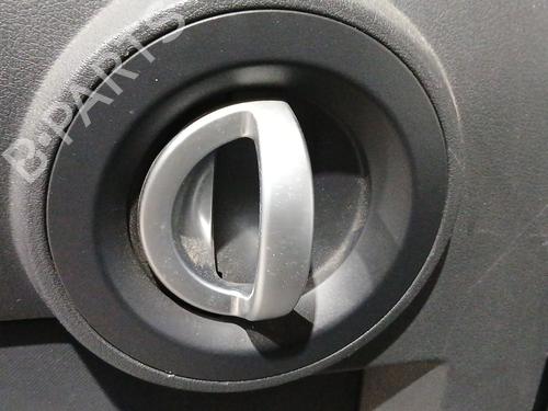Venstre bagtil invendig håndtag Venstre bagtil invendig håndtag DODGE NITRO 2.8 CRD (163 hp) 36696548 36696548